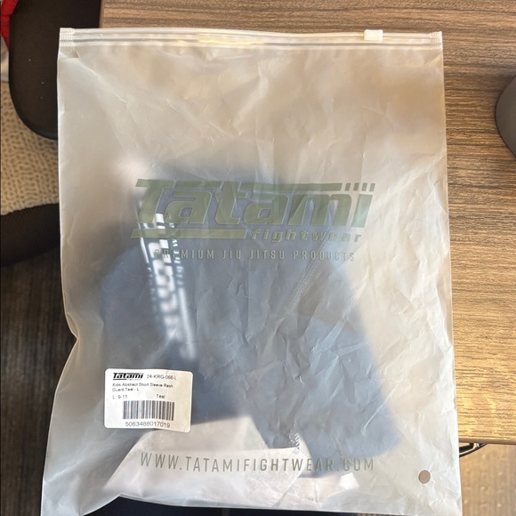 Tatami Rashguard - Picture 5 of 6